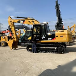2016 كاتربيلر 320D2 حفار زحاف