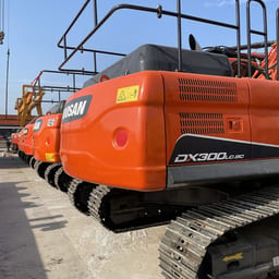 Doosan DX300 Crawler Excavator