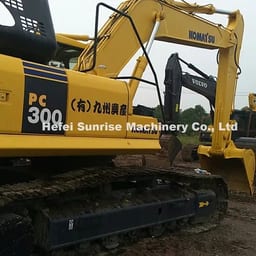 Komatsu PC300 Wheel Excavator Komatsu PC300 Wheel Excavator