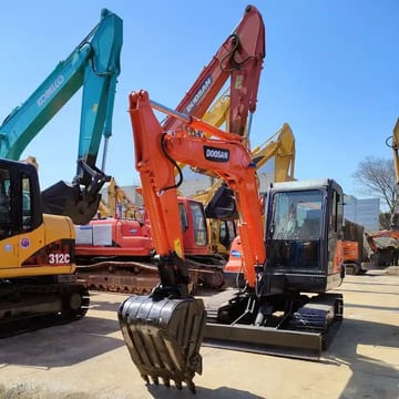 2018 Doosan DX60 crawler excavator, front view