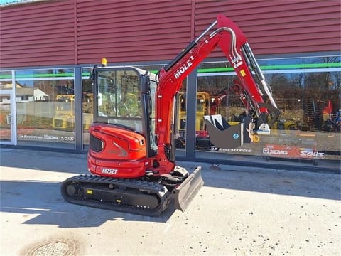 Mole M25ZT mini excavator, side view