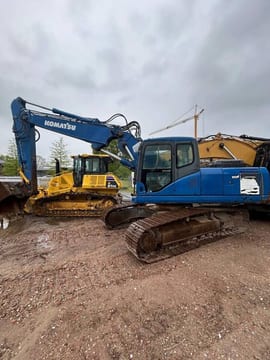 2003 Komatsu PC210LC-7 Crawler Excavator 2003 Komatsu PC210LC-7 Crawler Excavator