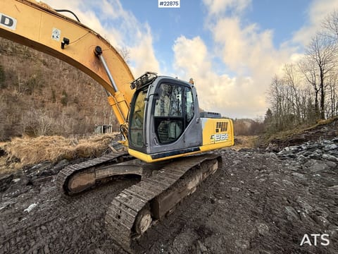 2006 New Holland E265 2006 New Holland E265