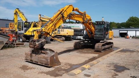 2014 Hitachi ZX210LC-5B Crawler Excavator 2014 Hitachi ZX210LC-5B Crawler Excavator