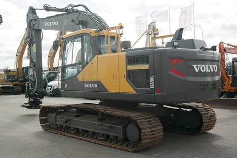 2015 Volvo EC220E Crawler Excavator