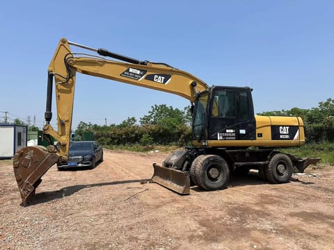2018 Caterpillar M 320 D Wheel Excavator