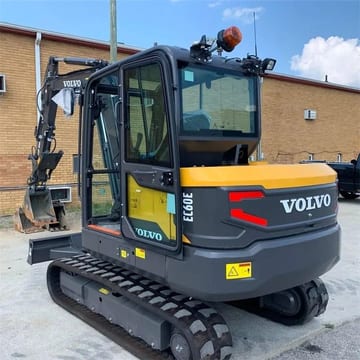 2020 Volvo EC60E crawler excavator, rear three-quarter view 2020 Volvo EC60E crawler excavator, rear three-quarter view