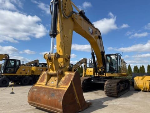 2022 Caterpillar 374 Crawler Excavator 2022 Caterpillar 374 Crawler Excavator