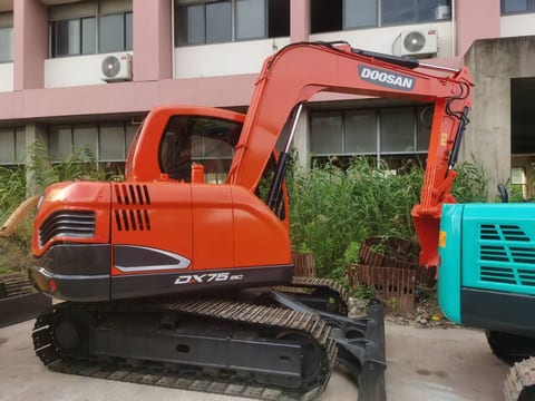 2022 Doosan DX75 Mini Excavator