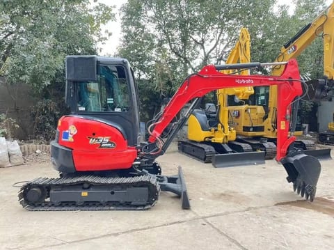 2022 Kubota U35 mini excavator side view 2022 Kubota U35 mini excavator side view
