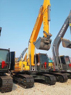 2023 Hyundai R220-9S Crawler Excavator
