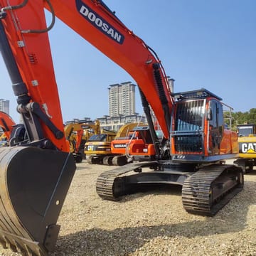 2024 Doosan DX300 crawler excavator, front three-quarter view
