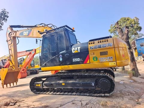2025 Caterpillar 320D2 Crawler Excavator