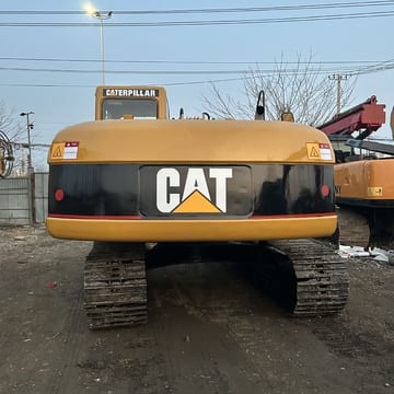 2022 Caterpillar 320C excavator rear view 2022 Caterpillar 320C excavator rear view