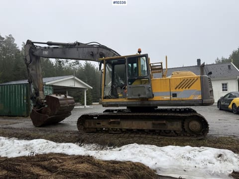 1998 Volvo EC280 crawler excavator, side view