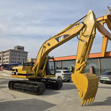 2020 Caterpillar 320BL crawler excavator, side view