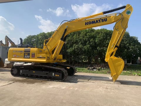 Koparka gąsienicowa 2023 Komatsu PC220-8, profil boczny