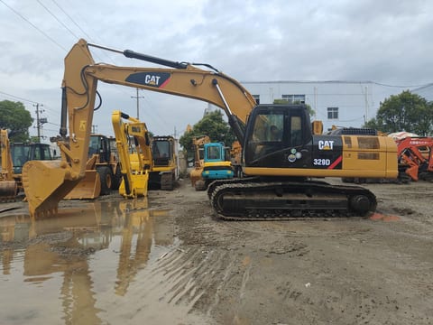 Caterpillar 329D crawler excavator, side view