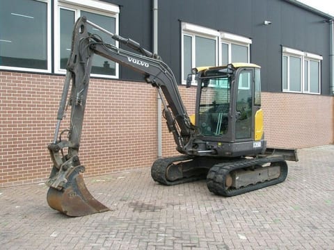 2018 Volvo ECR50D mini excavator, side view