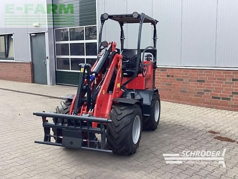 2024 Schäffer 2628 mini loader, front three-quarter view 2024 Schäffer 2628 mini loader, front three-quarter view