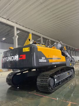 2020 Hyundai HX305-HD crawler excavator rear three-quarter view