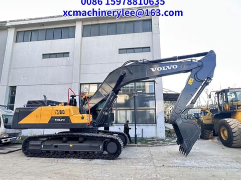 2024 Volvo EC350D crawler excavator side view 2024 Volvo EC350D crawler excavator side view