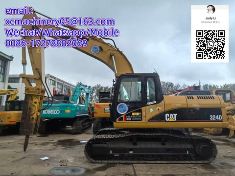 2021 Caterpillar 324D crawler excavator side view