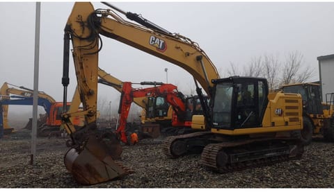 2021 Caterpillar 320-07 crawler excavator, front three-quarter view 2021 Caterpillar 320-07 crawler excavator, front three-quarter view
