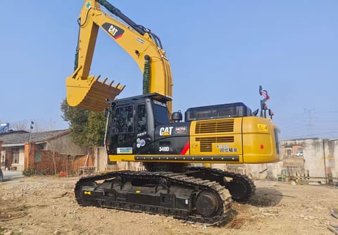 2024 Caterpillar 340D2L crawler excavator, side profile view