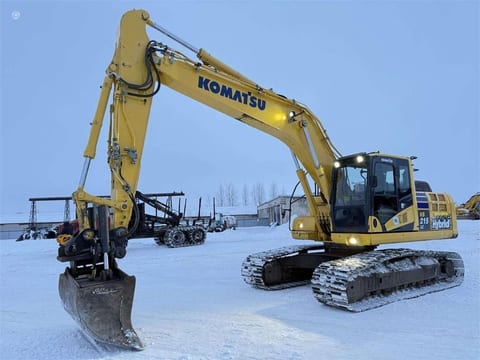 2015 Komatsu HB215LC-2 crawler excavator, front three-quarter view