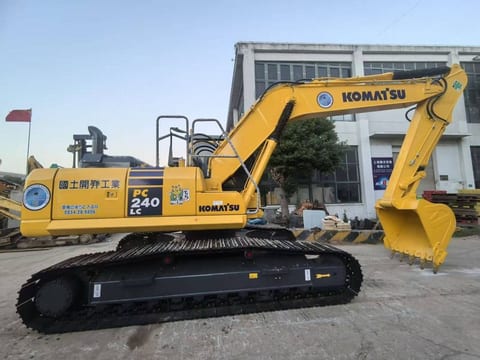 2024 Komatsu PC240LC-8 crawler excavator, side profile view