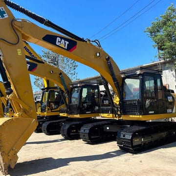 2020 Caterpillar 320DL Raupenbagger, Seitenansicht