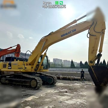 2019 Komatsu PC400-8 crawler excavator side view