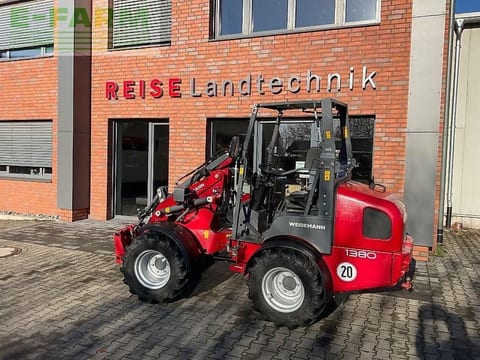 2020 Weidemann 1380 wheel loader, side view 2020 Weidemann 1380 wheel loader, side view