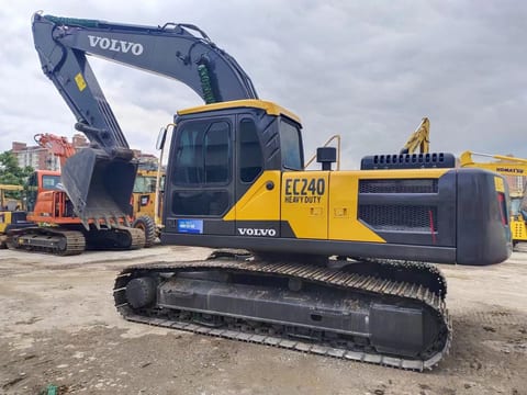 2022 Volvo EC240 crawler excavator, side view