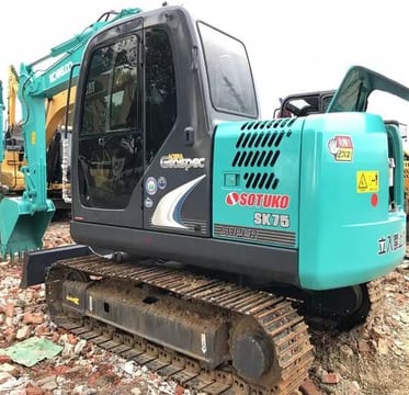 Kobelco SK75UR
