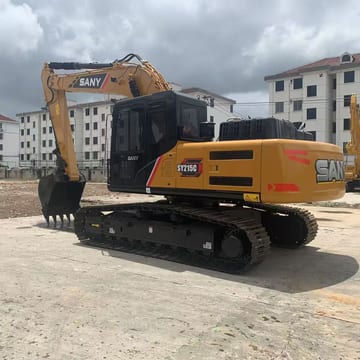 Sany SY215C crawler excavator, rear three-quarter view Sany SY215C crawler excavator, rear three-quarter view