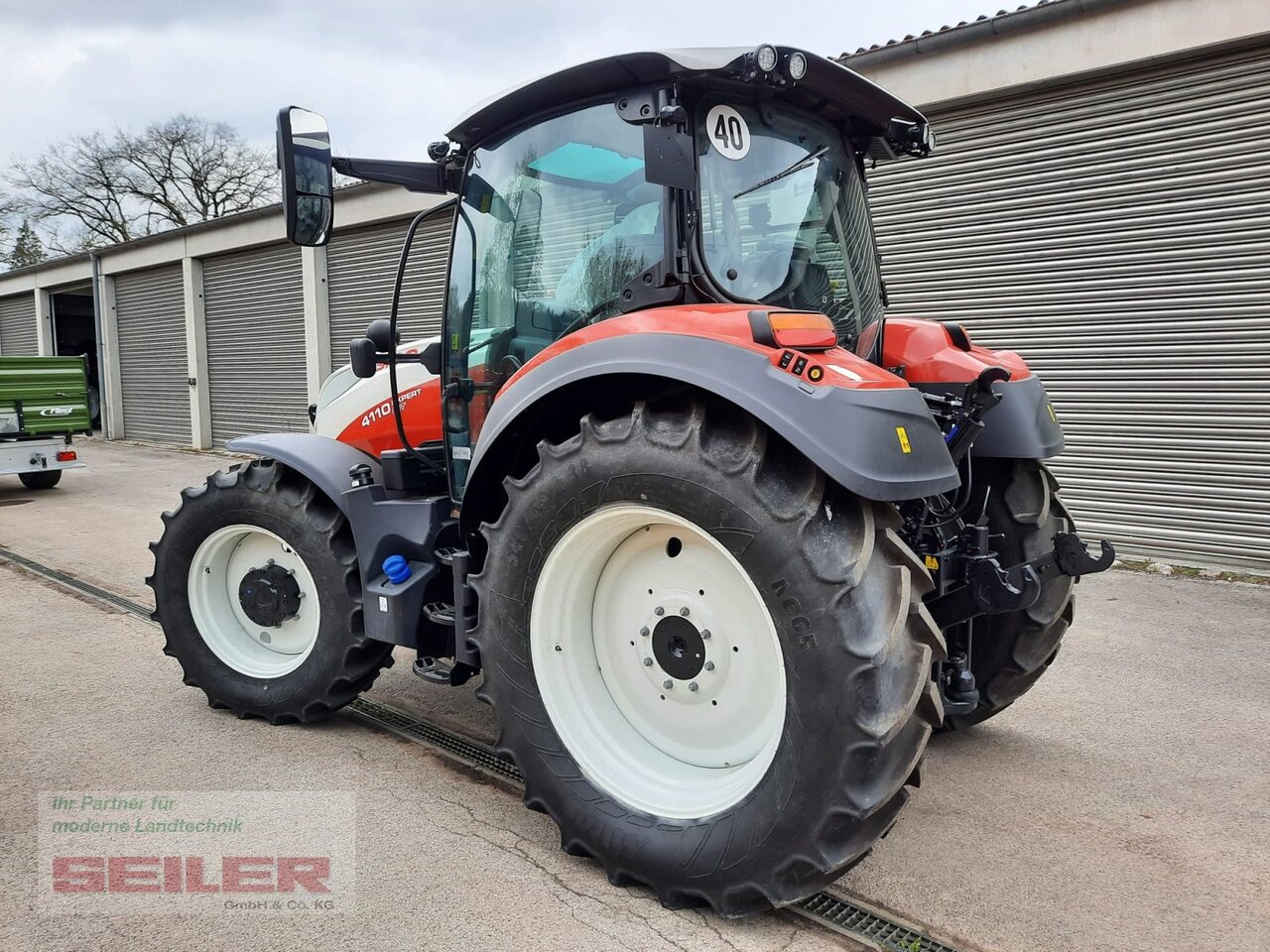 New Farm tractor Steyr Expert 4110 CVT