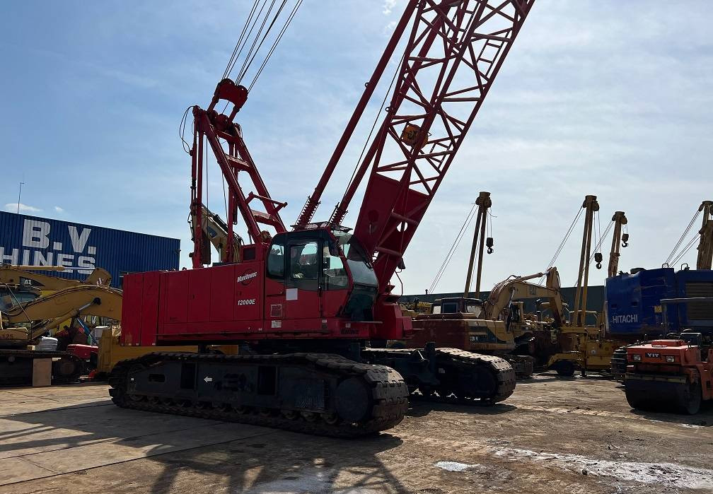 Crawler crane Manitowoc 12000E