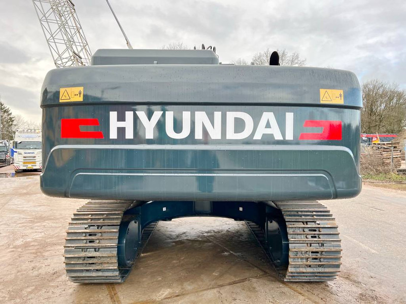 Crawler excavator Hyundai HX360L New / Unused / Cummins Engine