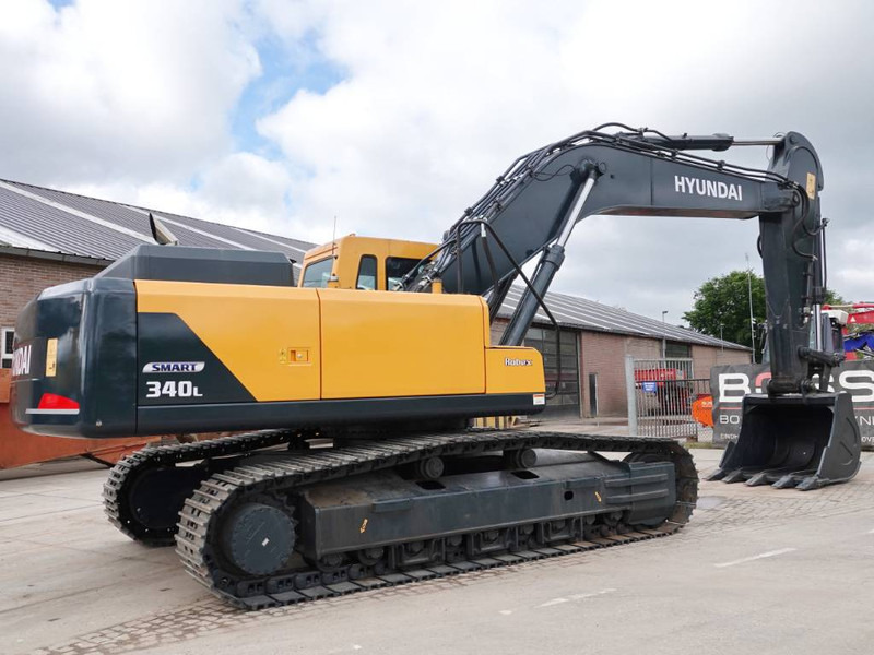 Crawler excavator Hyundai R340 L – New / Unused / Hammer Lines