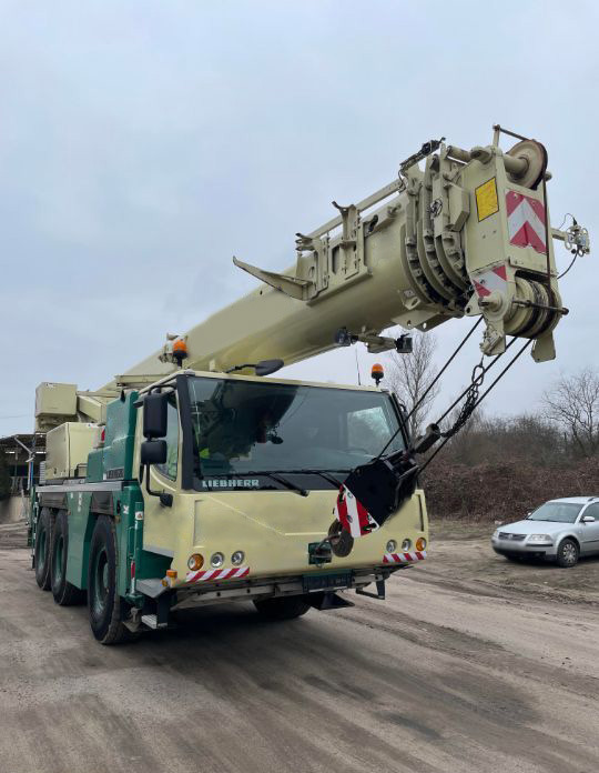 All terrain crane Liebherr LTM 1050-3.1