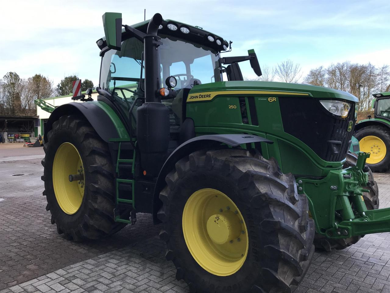 Farm tractor John Deere 6R 250