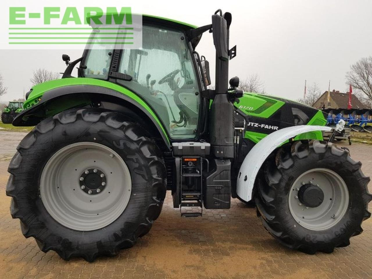 Farm tractor Deutz-Fahr 6170 powershift