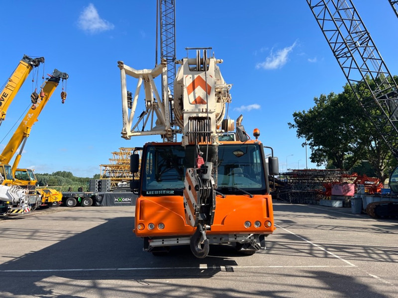 All terrain crane Liebherr LTM 1055-1