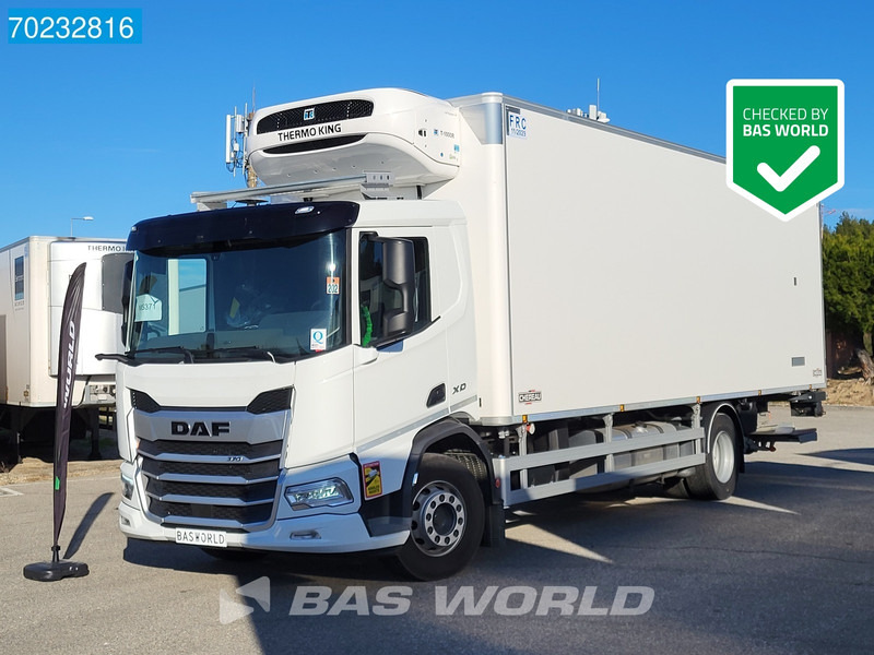 New Refrigerator truck DAF XD 370 4X2 Thermoking T-1000R ACC Ladebordwand LED Euro 6