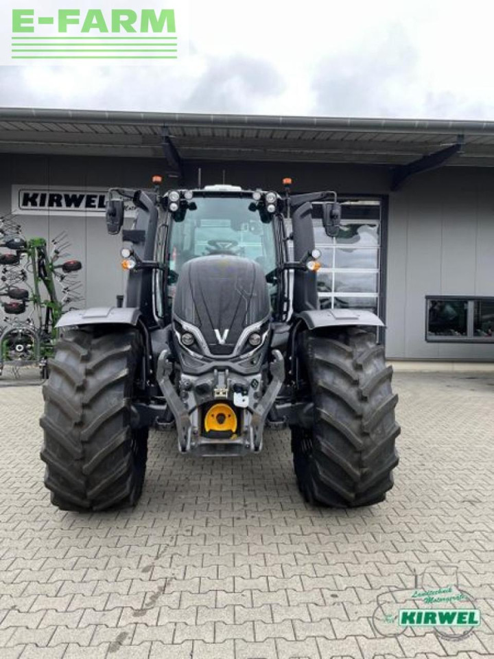 Farm tractor Valtra t 235 direct