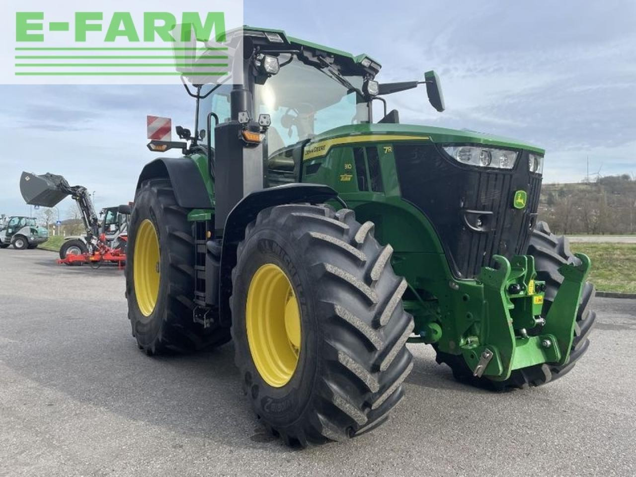 Farm tractor John Deere 7r310