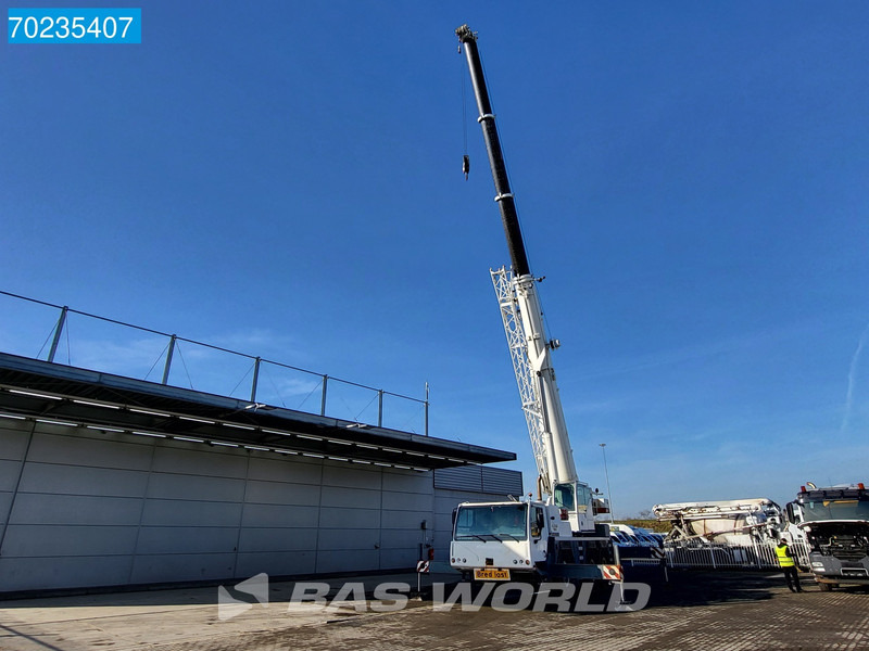 All terrain crane Liebherr LTM1055-3.2 FROM FIRST OWNER