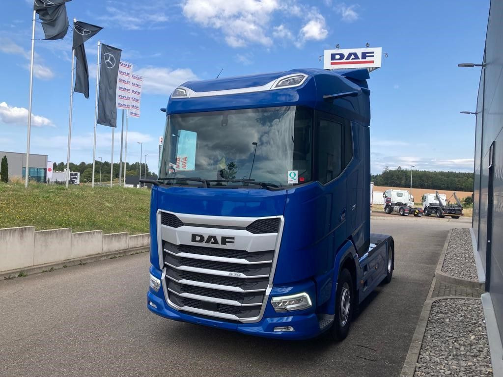 New Tractor unit DAF XG 530 FT Alcoa Kamera Intarder Nebenantrieb RAL